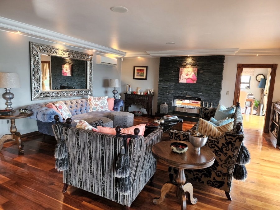 4 Bedroom Property for Sale in Glengariff Eastern Cape